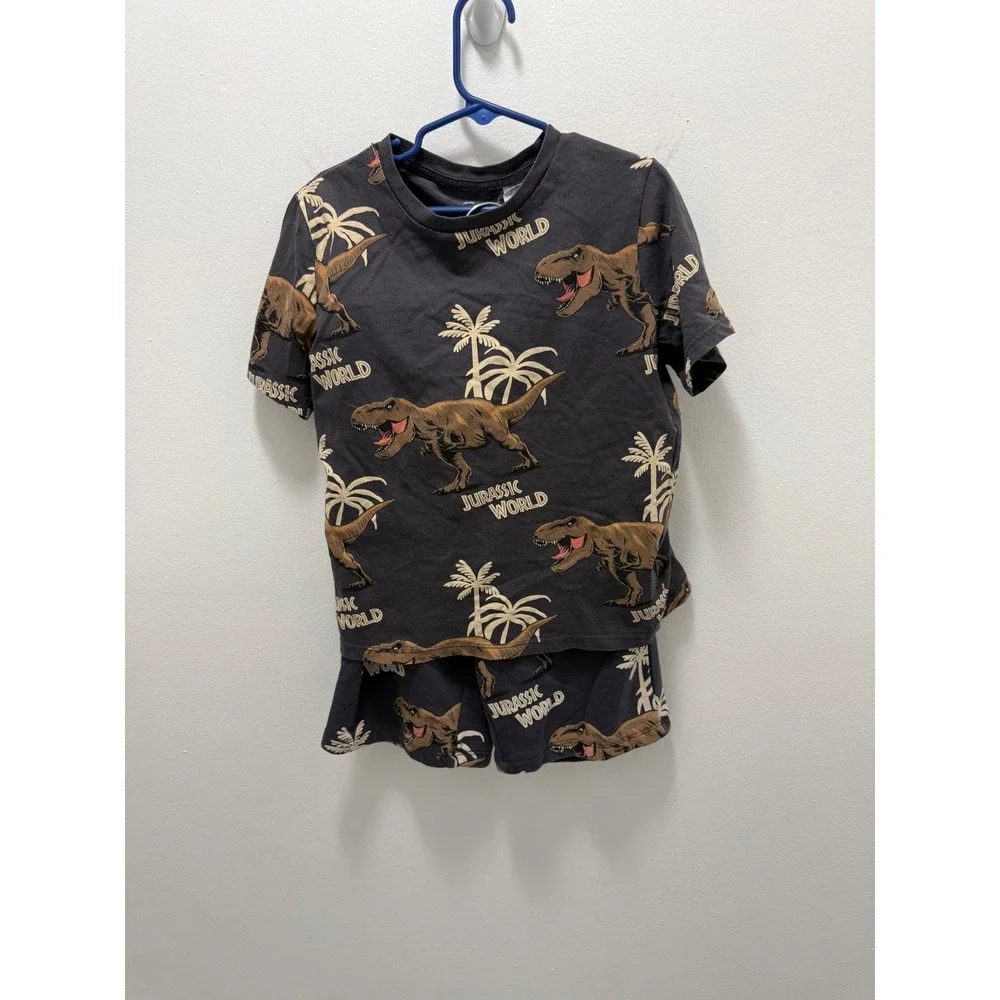 HM Jurassic World Kids T-Rex Dinosaur T-Shirt and Shorts Set Gray Size 7-8Y